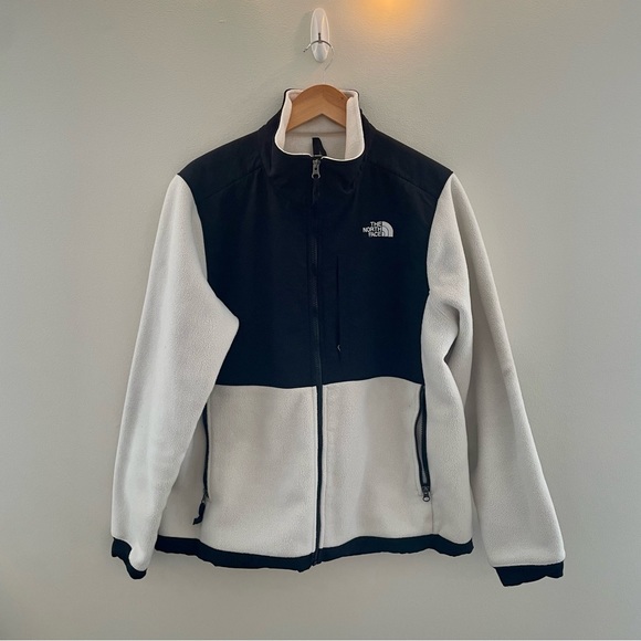 The North Face Women’s Denali Fleece Jacket - Picture 2 of 10